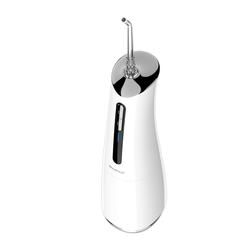 4 modalità di lavoro 300ml Electric Jet Cordless Portable Water Flosser Pulizia orale