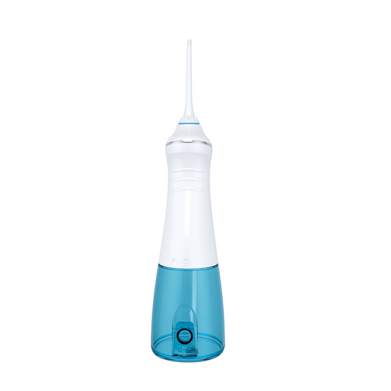 Spazzolino da denti 3V tutto in uno e Flosser con 6 pezzi Flosser Tip 2W Consumo di energia