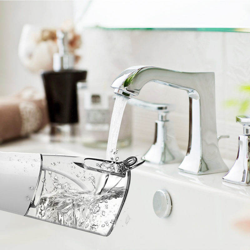 Acqua Flosser Irrigator orale dentario senza cordone professionale di Rechargeeable 230ML