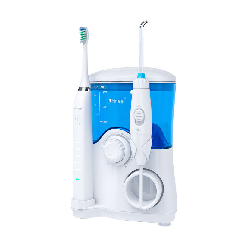 cura personale rotatoria Irrigator orale di iso di 360 gradi per la gente sensibile dei denti