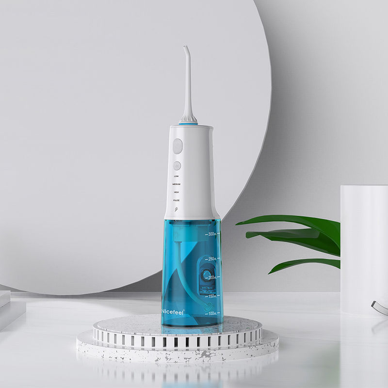 Migliore Electric Power Flosser per l'acqua senza cordone Flosser IPX7 di Nicefeel di viaggio una batteria da 1900 mAh