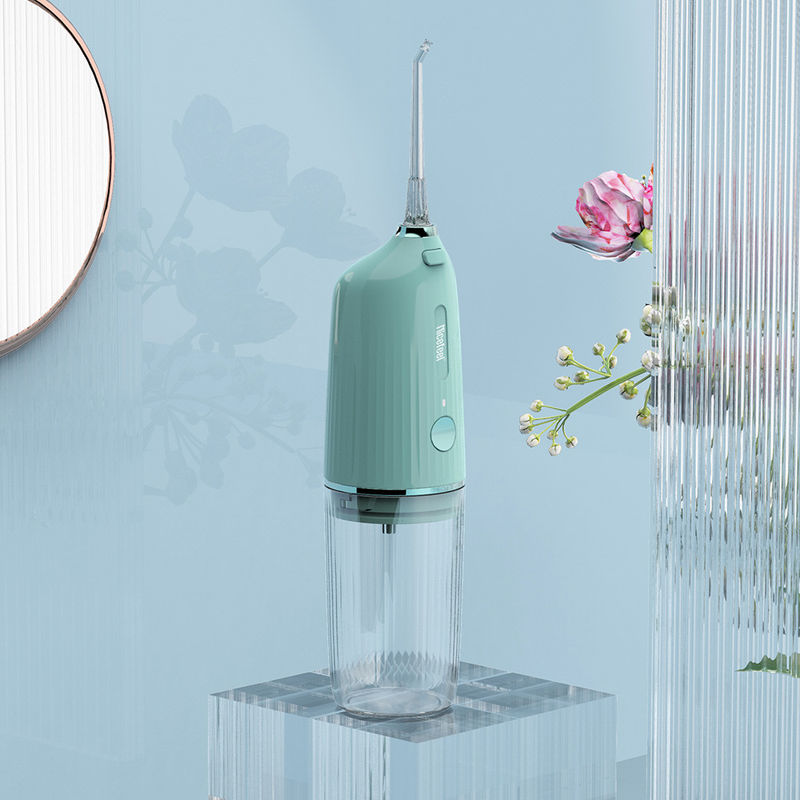 FC3920 stazione termale orale portatile di stile 130ml IPX7 Irrigator per la vostra bocca