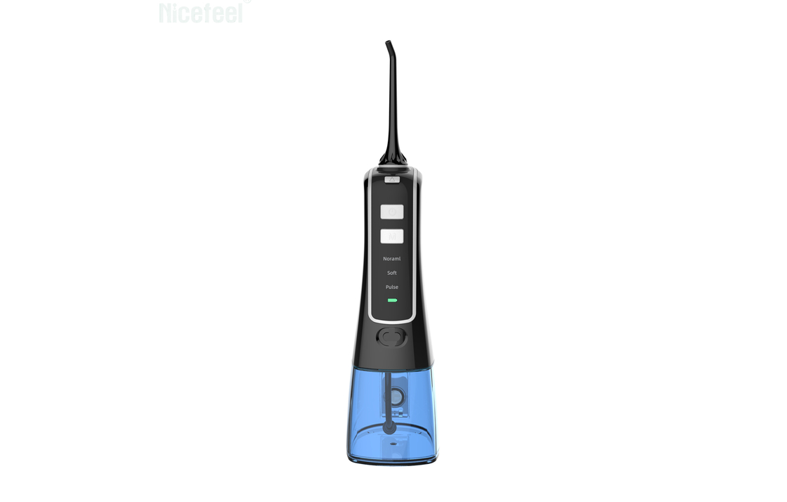 Acqua senza cordone portatile Flosser di Insmart con il serbatoio di acqua 200/300ml